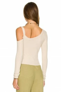 Song Of Style Cruz Top In Cream -Song Of Style Outlet Store SOSR WS163 V3